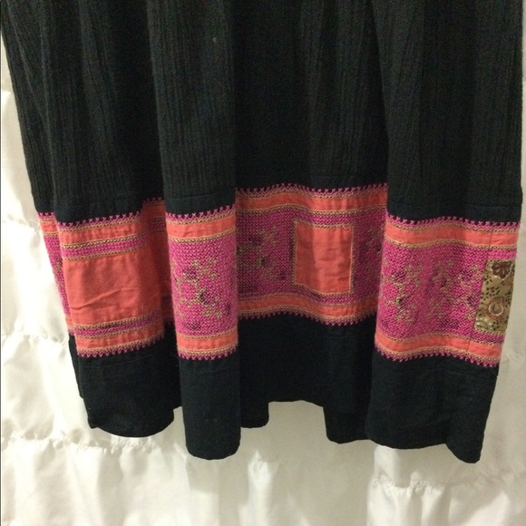 Free People sundress Sz12 Black and pink, crochet - Picture 4 of 8